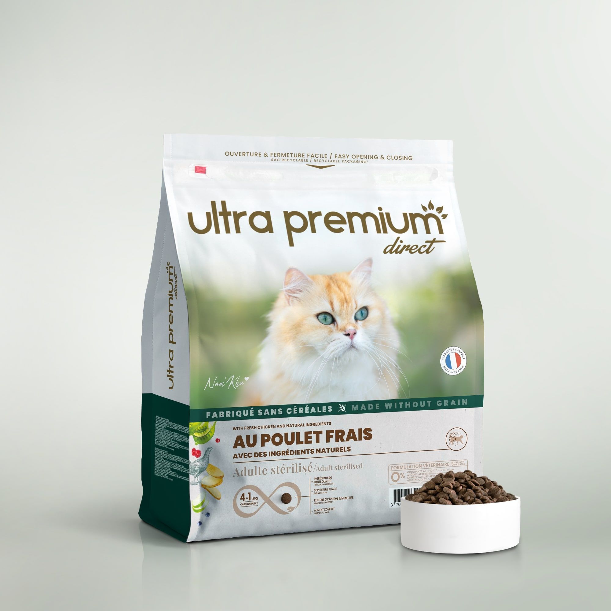 Packaging Ultra Premium Direct Sans céréales au poulet frais · adulte stérilisé